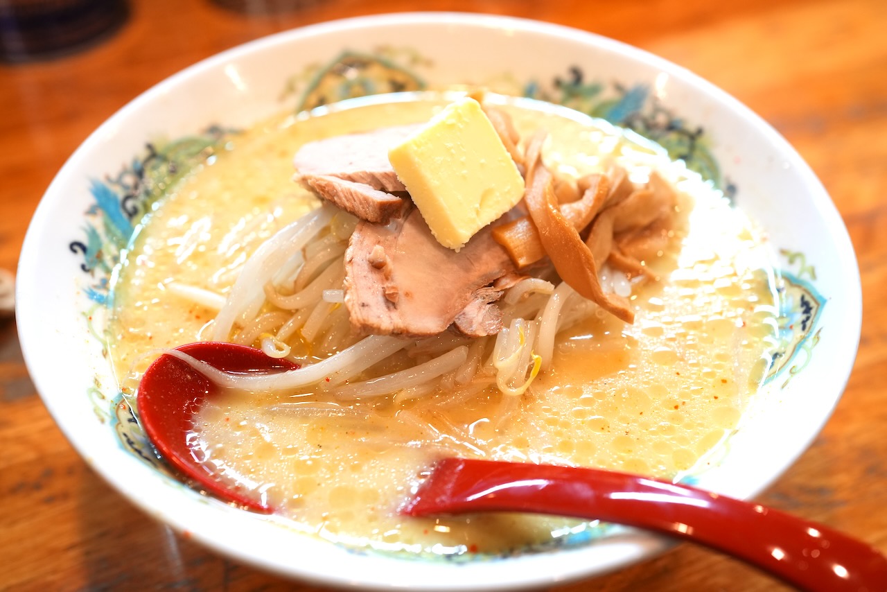 【青森】知る人ぞ知る絶品B級グルメ！青森味噌カレー牛乳ラーメンの魅力を徹底解説