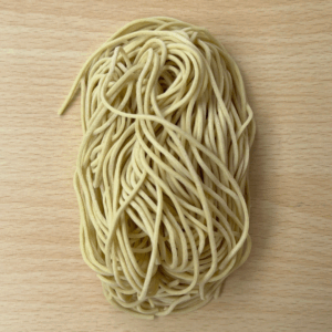 細麺５玉（麺のみ）
