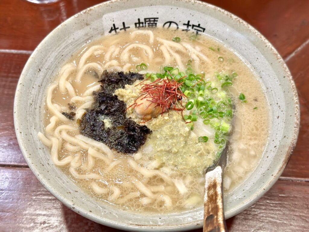 牡蠣の掟の牡蠣ラーメン