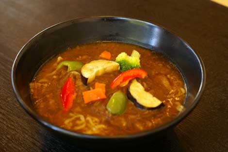 はしもとやのカレーラーメン