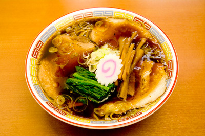 ますや食堂のラーメン
