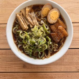 富山ブラックペッパーラーメン