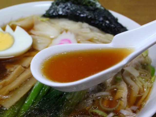 下館ラーメンのスープ