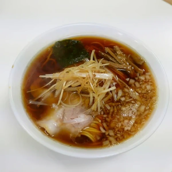 みんみんラーメン本店の八王子ラーメン
