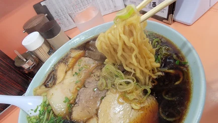 味の大西 平打ちちぢれ麺