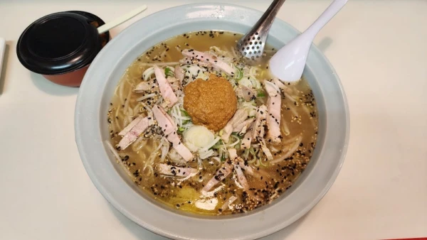 一元 八木間店の白みそラーメン