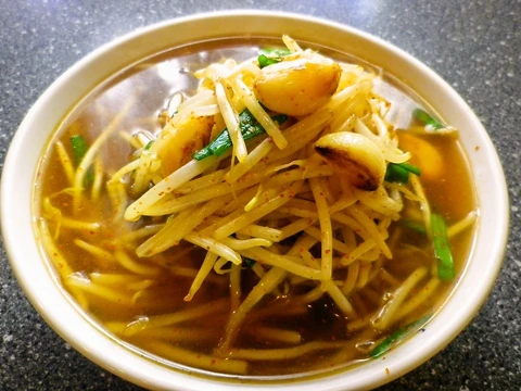 ベトコンラーメン 新京 各務原店